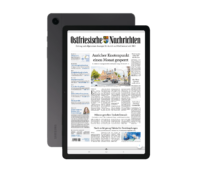 Samsung_A9_Front_ON_E-Paper